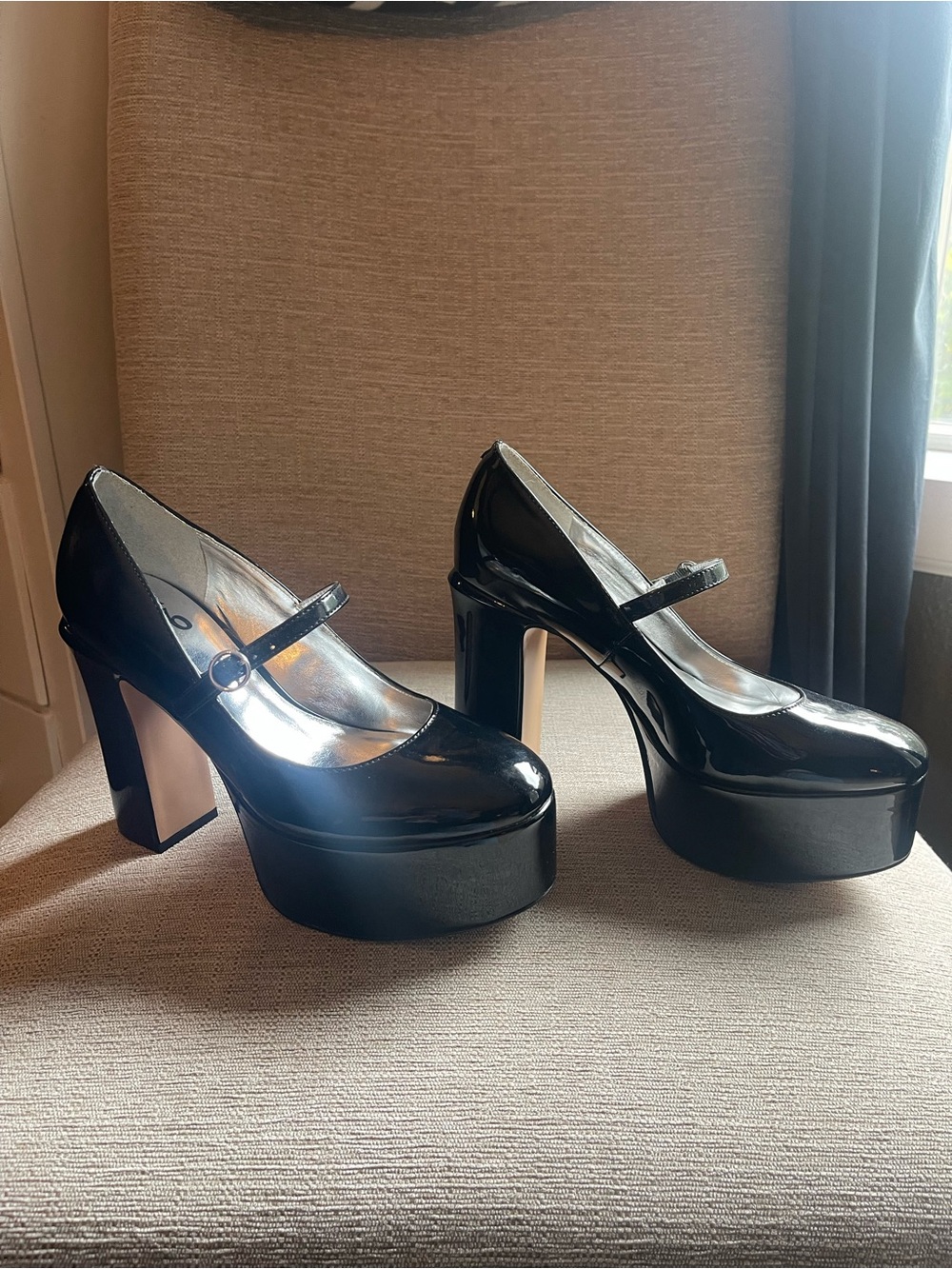 Mix No. 6 Black Patent Mary Jane Platform Heels
